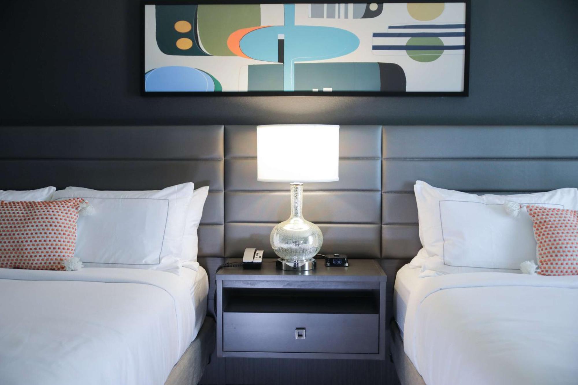 The Rewind West Des Moines, Tapestry Collection By Hilton